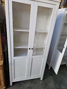 VITRÍNA IKEA HEMNES - 7