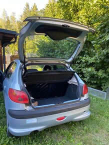 Peugeot 206, rok 2005, TK do 8/2026, 1. majitel - 7