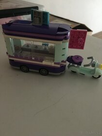 stavebnice lego Friends-Emma a umělecký stojan - 7