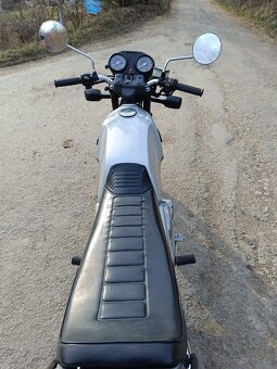 Suzuki GSX 400 - 7