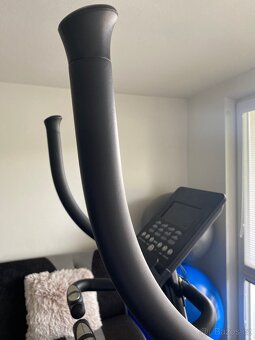 Bh Easy Flex eliptický trenažer - 7