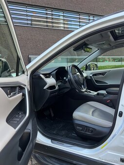 Toyota Rav 4 Hybrid, 2021,Automat, Nová STK - 7