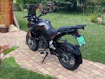 Benelli TRK 251 - 7