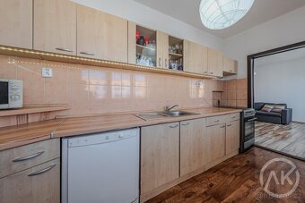 Pronájem bytu 3+1 s lodžií, ul. Jana Maluchy 73 - 7