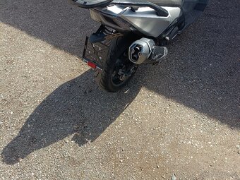 Kymco AK 550 Cz doklady v ceně. - 7