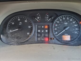 Opel Vivaro 1.9 - 7