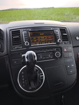 VW Multivan Highline T5.1 - 4Mot Automat - 132kW - 7