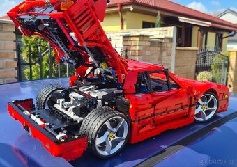Ferrari F40 1:8 - 7