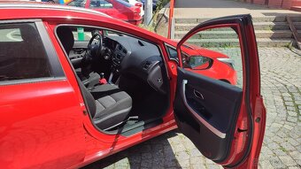 KIA Ceed SW, kombi, 1.6 benzin, 2015, 115tis. km - 7