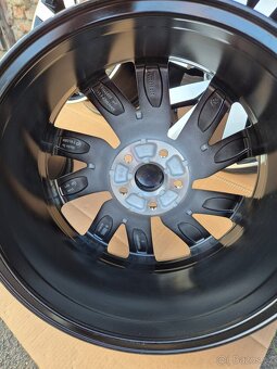 5x112 r18 Originál Vw Passat B8-Rline - 7