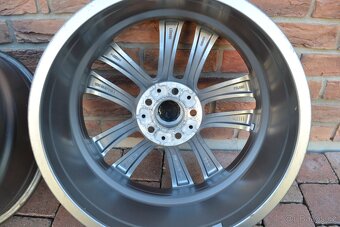 5x112 R19 Hliníkové disky originál BMW 6 / BMW 7 G32 G11 G12 - 7
