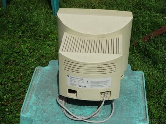 Power Macintosh 7100/66AV - 7