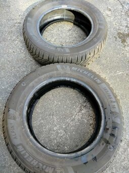 Pneu 185 65 15 - 7