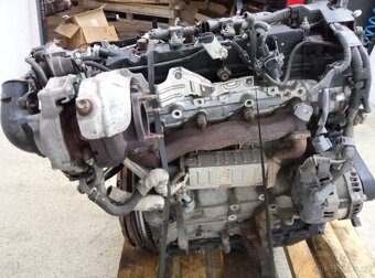 MOTOR KOMPLETNÍ 1AD-FTV 2.0 D D4D Toyota Verso I - 7