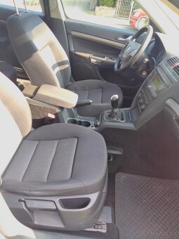 Š.oktavia 1,9TDI; 77kW, r.v.2005 - 7
