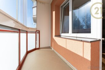 Světlý 3+1 ve Vyškově k rekonstrukci: balkon, sklep, klid... - 7