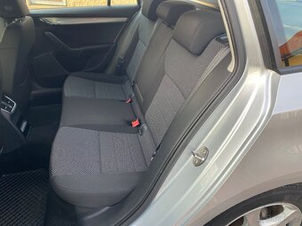 Škoda Octavia 1.4TSI 103kW DSG Combi klimatronic - 7