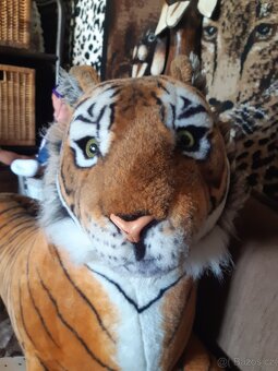 Obrovský plyšový tygr - 7