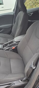 Volvo V40 2.0 D2 88kW NAVI - 7