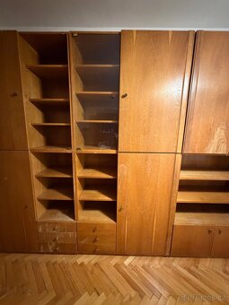 Starší obývací stěna - 7