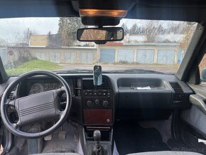 Lancia Thema 2.0i - 7