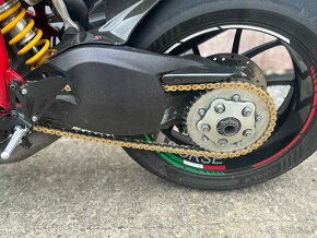 Ducati 848 StreetFighter 2013 - 7