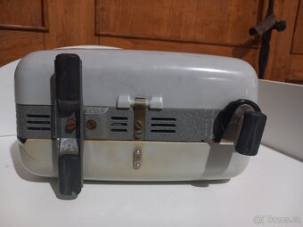 Retro promítačka MEOPTA AM8 - 7