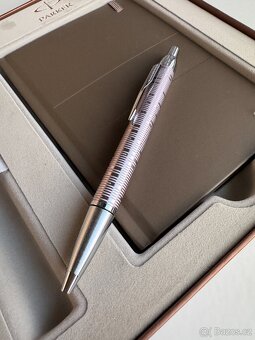 Parker dárková sada – kuličkové pero + zápisník, nové - 7
