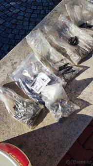 Šrouby, matice všehochuť nové - 7