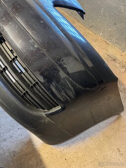 VW Touran 2004, přední nárazníky - 7