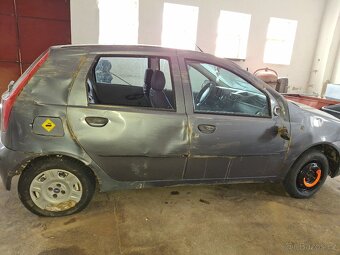 Fiat Punto - 7