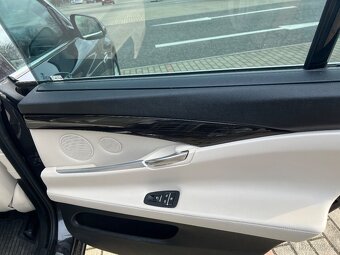 BMW 530d GT - 7