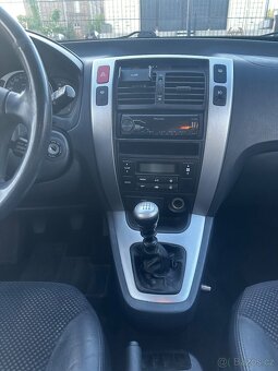 Hyundai Tucson 2.0. CRDi - 7