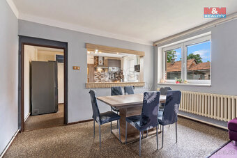 Prodej rodinného domu, 1061 m², Úžice, ul. Školní - 7