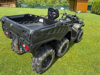 CAN-AM Outlander Max 6x6 1000 - 7