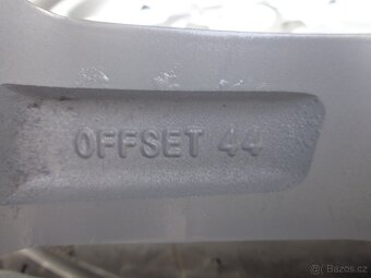 Hyundai Kona original zimna sada kol s TPMS - 7