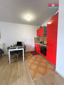 Prodej bytu 1+kk, 33 m², Praha 9, ul. Boloňská - 7
