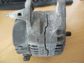 Altrnátor - BOSCH 0 123 310 038 14V/70A - 7