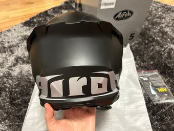 Airoh twist 3, veľkosť L”, 2025’ - 7