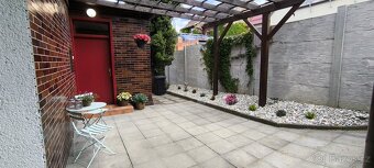 Prodám rodinný dům Zlín, zahrada, ihned k nastěhování - 7