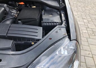 Volkswagen Golf Variant 1.9 TDi nafta manuál 77 kw - 7