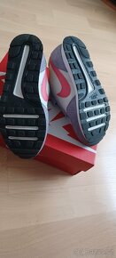 Dívčí tenisky NIKE vel. 32 - sleva - 7