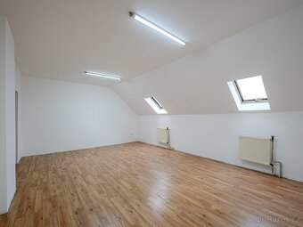 ✅Predám udržiavaný rodinný dom,SR-Kopčany, Kollárova 🏡🌳 - 7