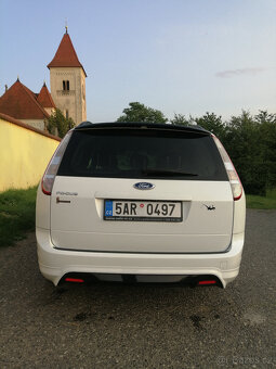 Ford Focus 1,8 92kw (125PS) benzín , rok 2010 - 7