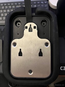 Shad PIN system/plate and tank bag (X012PS + E-10P) - 7