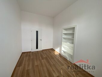 Pronájem bytu 108 m2, 4+1 se zahradou, ul. Dukelská, Opava - 7