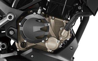 CFMOTO 300NK - 7