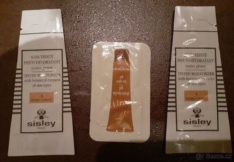 Cheers - přírodní krémy na opalování, make-up Sisley - 7