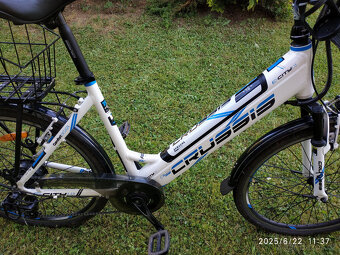 Pěkné městské elektrokolo Crussis e-City 1.13 - 7