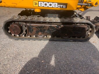 Minibagr JCB 8008CTS - 7